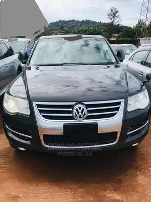 Volkswagen Touareg 2008 Gray