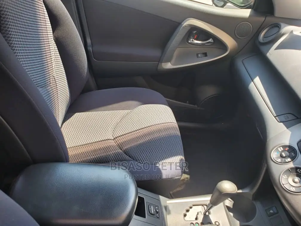 Toyota RAV4 2008 Silver
