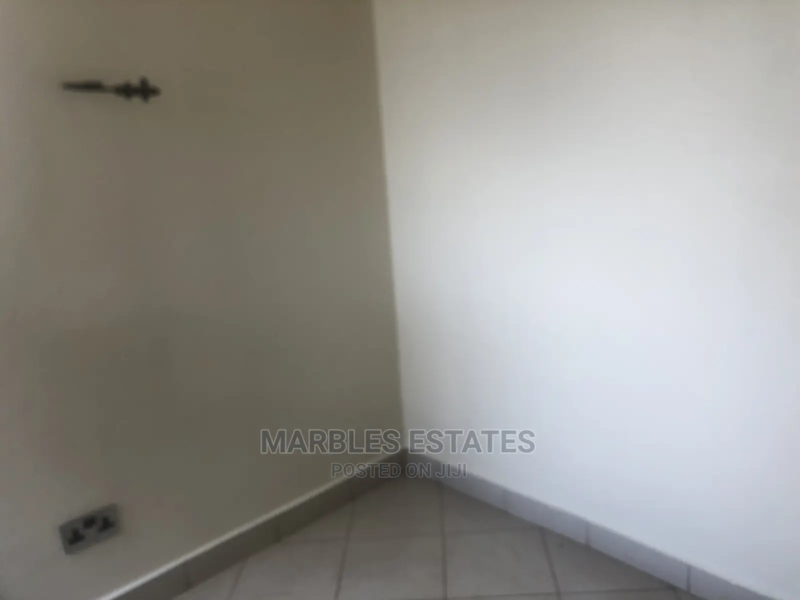 4bdrm Duplex in Bugolobi, Central Division for Rent