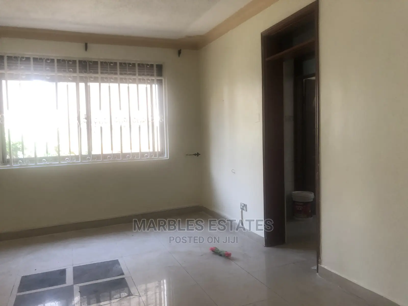 4bdrm Duplex in Bugolobi, Central Division for Rent