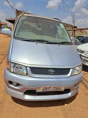Toyota HiAce 1999 Silver