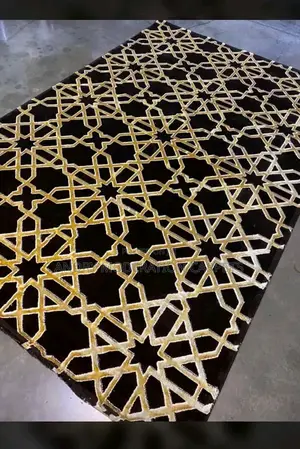 Center Carpets