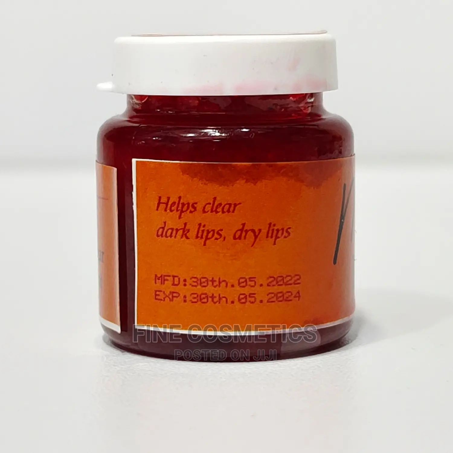 Millan Dark Lips Corrector Dry Lip Scrub for Soft Smooth Lip