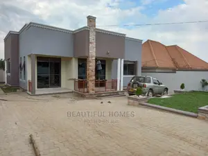 Furnished 4bdrm House in Kira for Sale