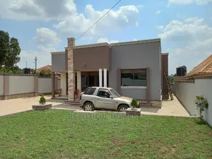 Furnished 4bdrm Bungalow in Kira for Sale
