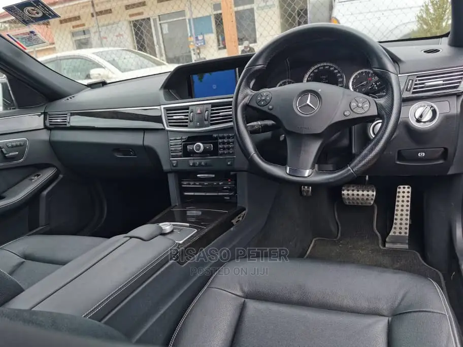 Mercedes-Benz E350 2013 Black