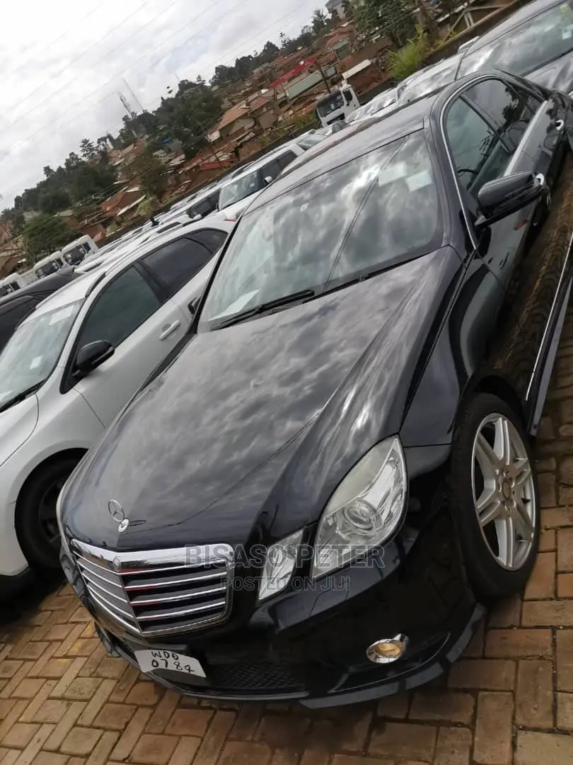 Mercedes-Benz E350 2013 Black