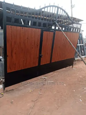 Sliding Gate Metallic Brown