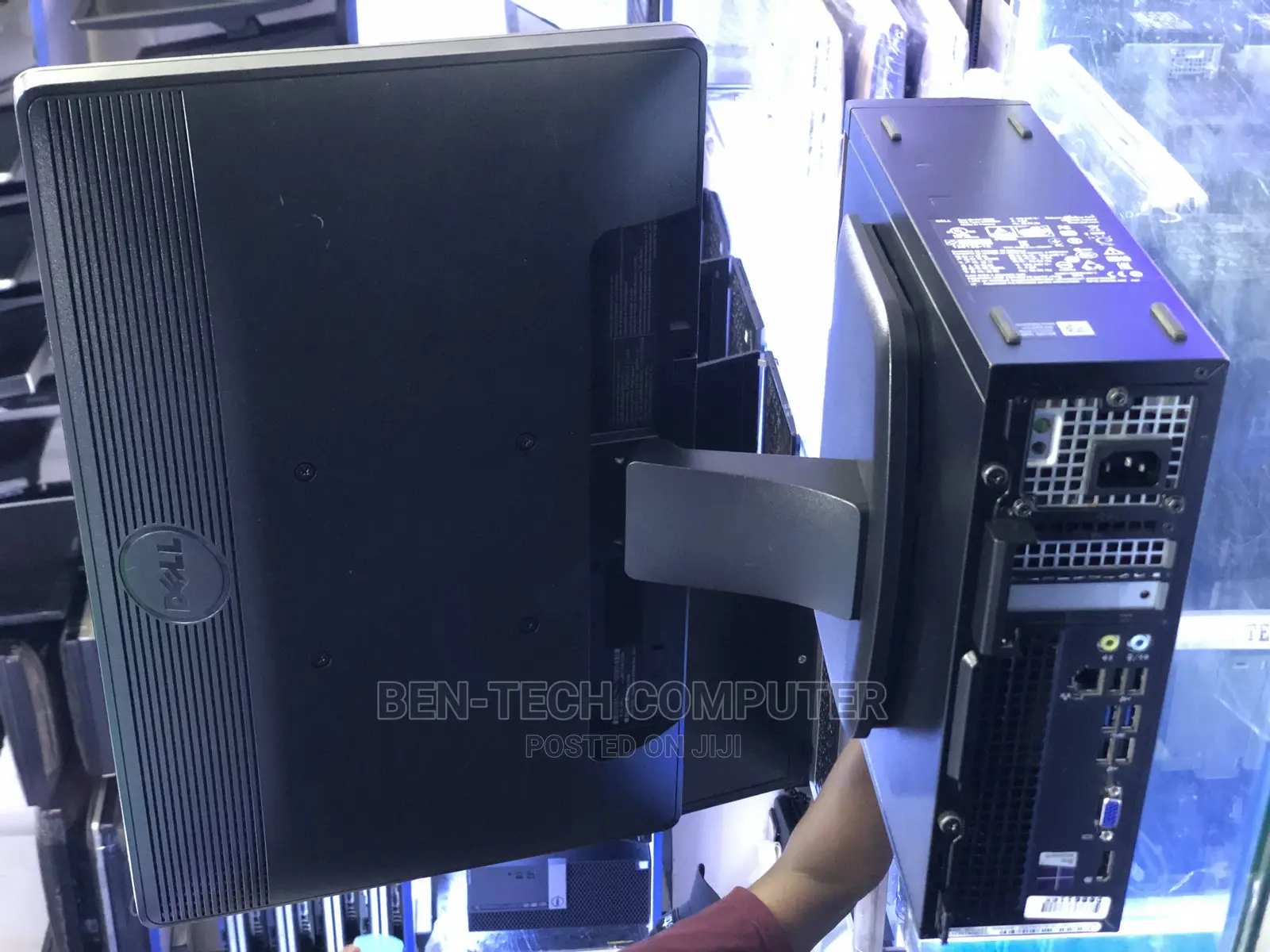 Desktop Computer Dell 4GB Intel Core I3 HDD 500GB
