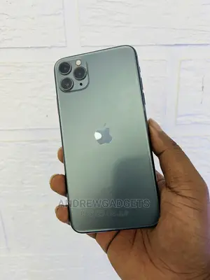 Apple iPhone 11 Pro Max 64 GB Green