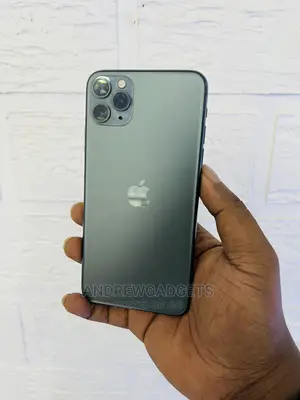 Apple iPhone 11 Pro Max 64 GB Green