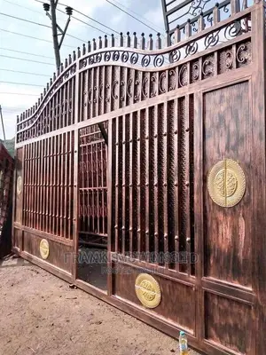 Sliding Gate