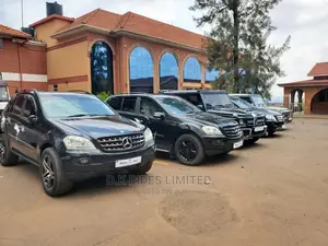 V8 Landcruisers for Weddings