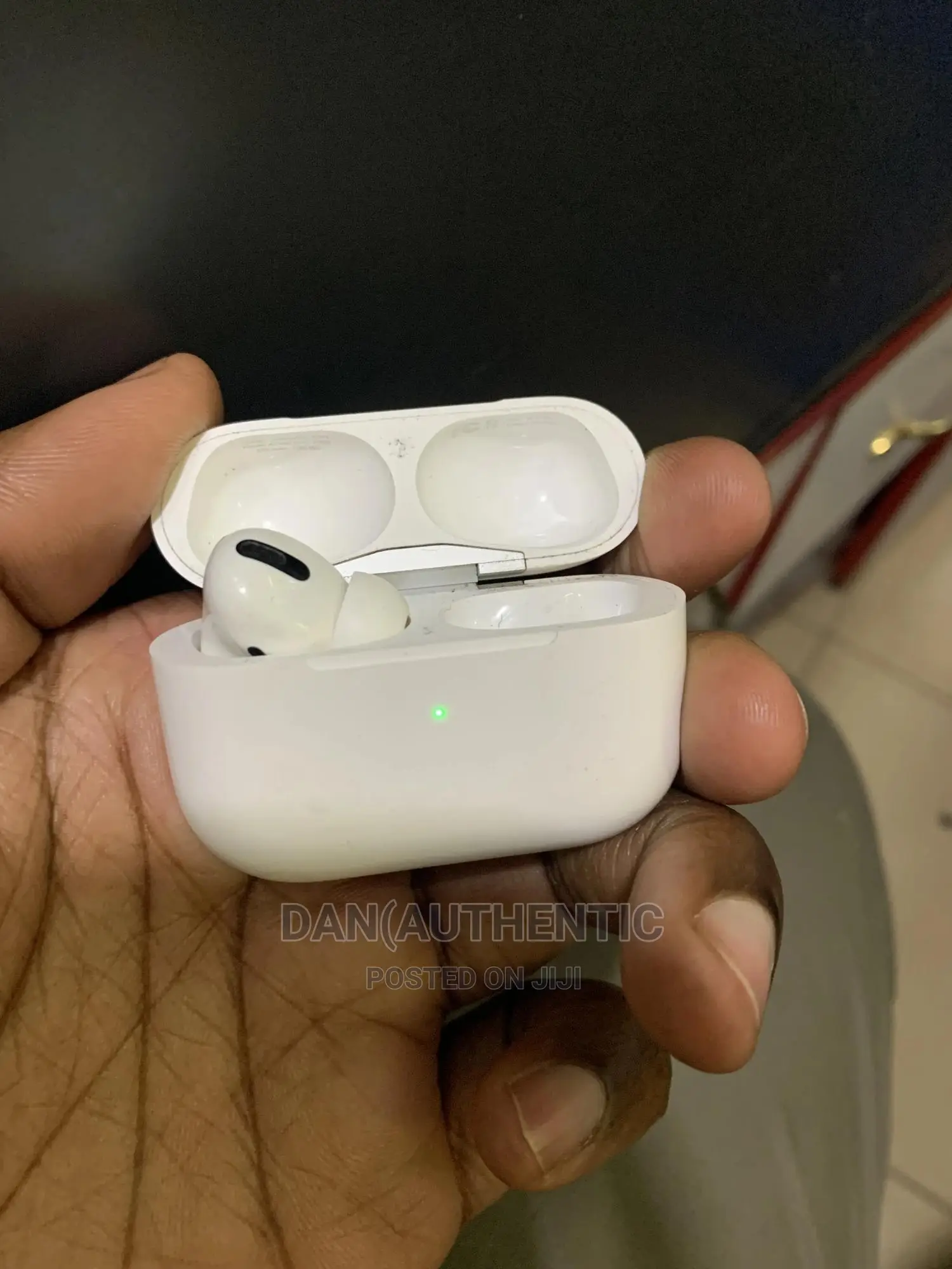Airpods Pro With One Side Only Legit
