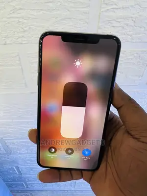 Apple iPhone XS Max 64 GB Gold