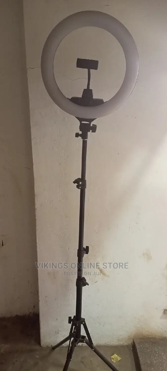 14 Inch Adjustable Ring Light With Tripod