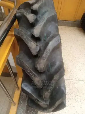 12.4-24 Tractor Tyres.