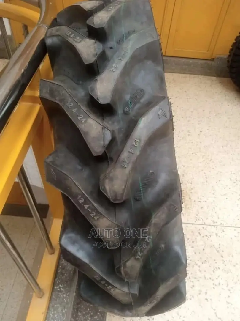 12.4-24 Tractor Tyres.