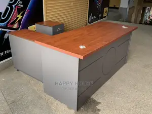 Executive Office Desk (1.8 Meters)