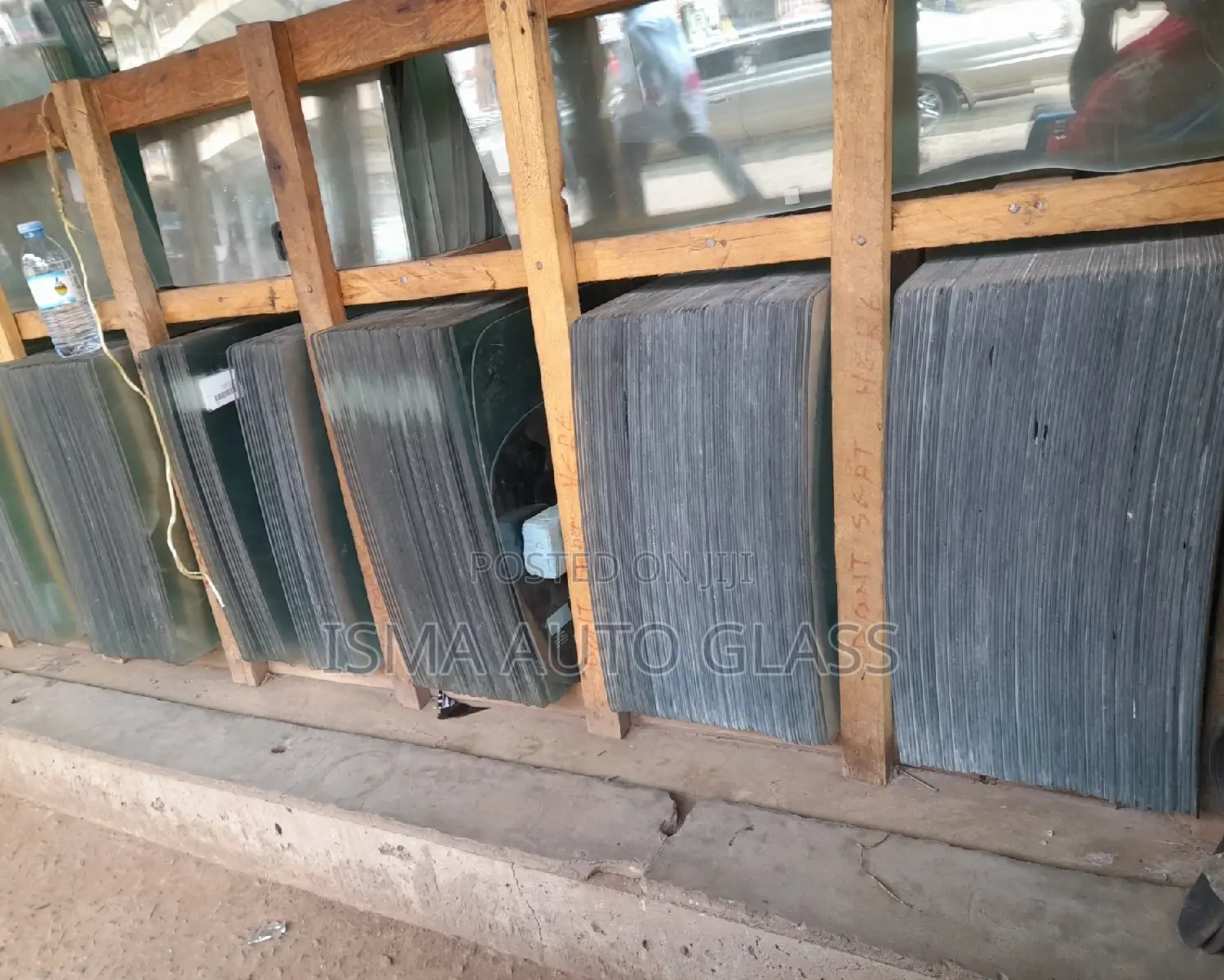 Door Glasses, Windscreen Glasses. Etc