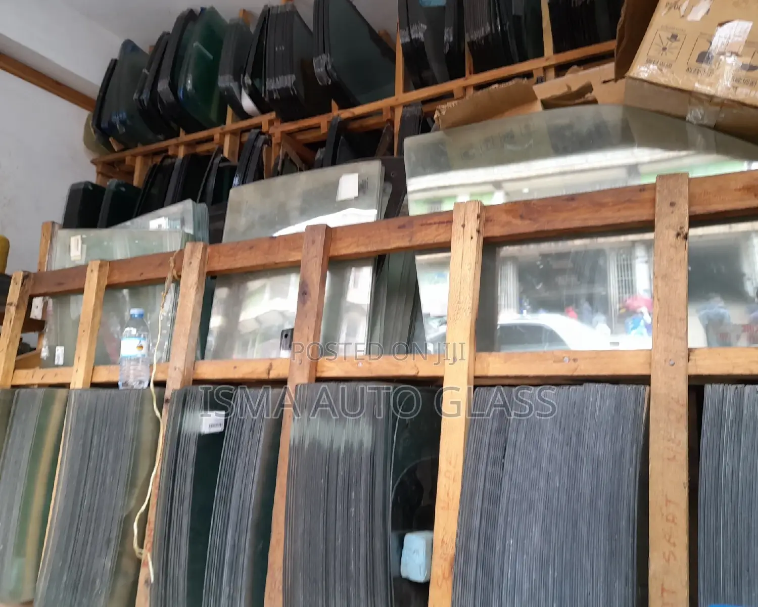 Door Glasses, Windscreen Glasses. Etc