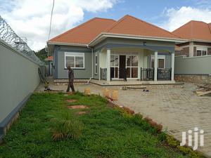 Namugongo Brand New House With a Big Compound for Sell