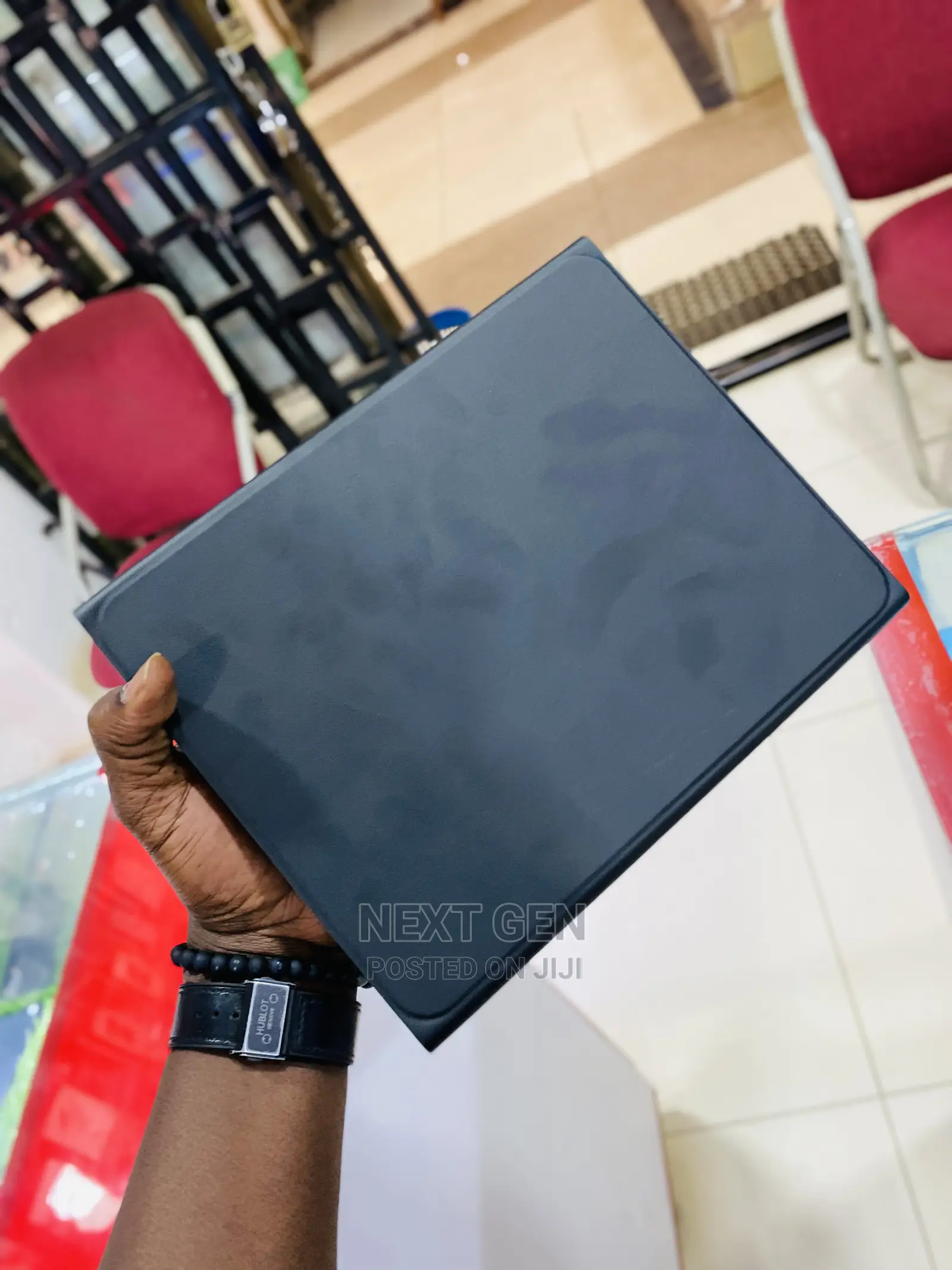 Universal Smart Keyboard and Case