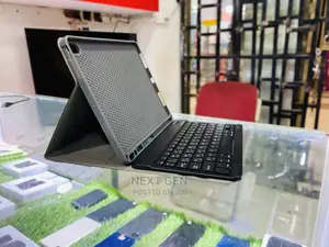 Universal Smart Keyboard and Case