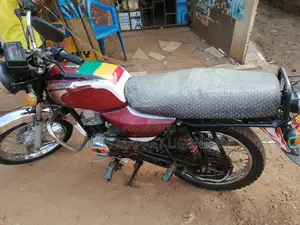 Bajaj Boxer 2015 Red