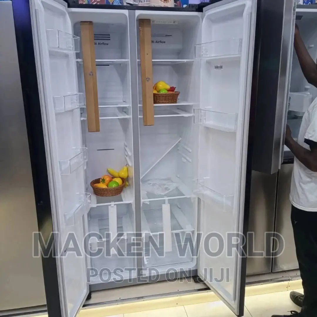 670L Hisense Side by Side Fridge Black