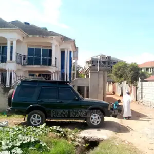 4bdrm House in Bunga Kawuku, Central Division for Sale