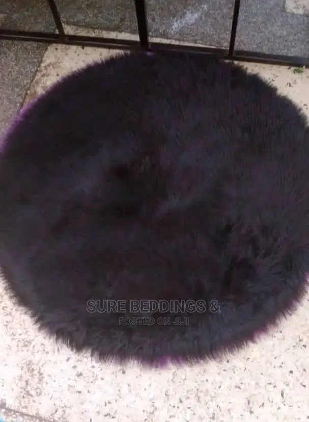 Stylish Round Rug