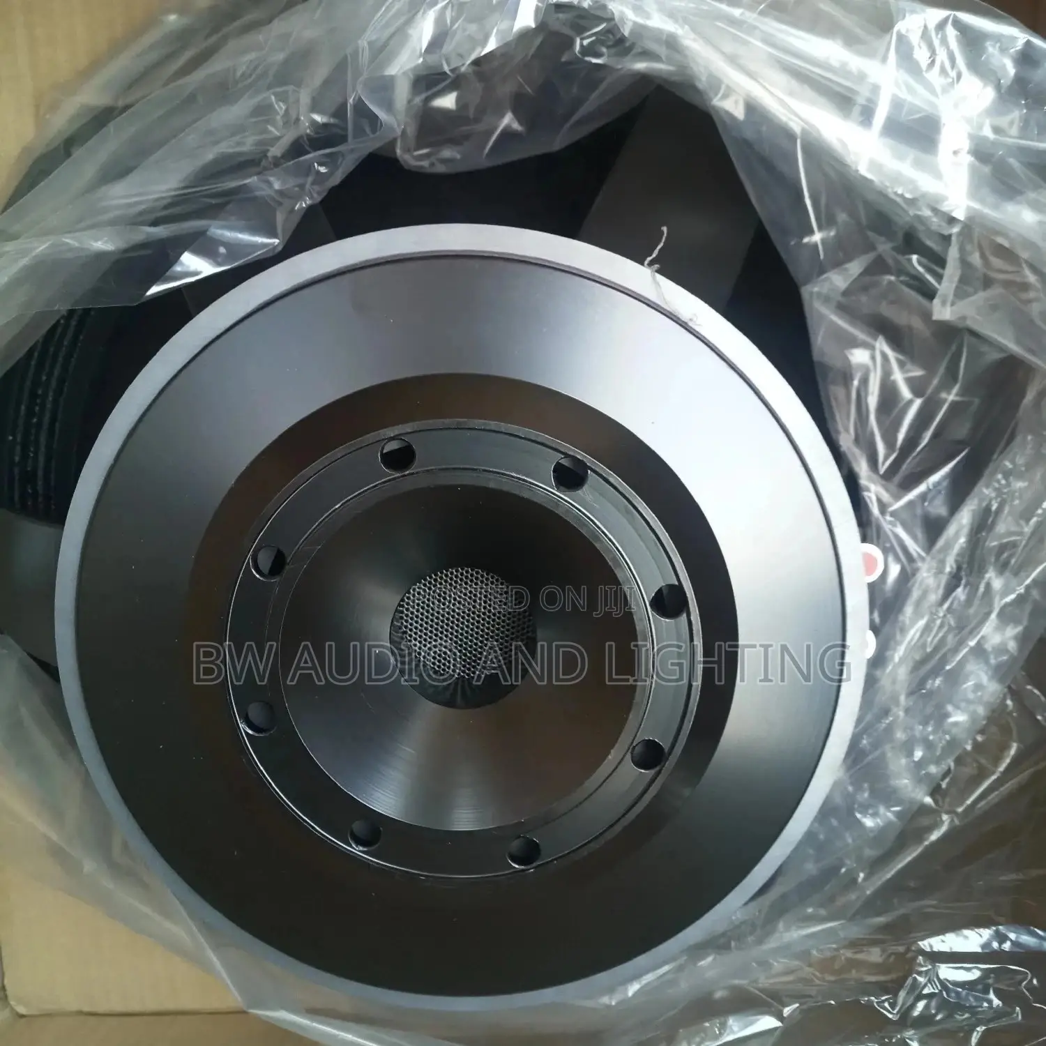 18 Woofer Speakers