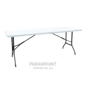 Banquet Tables (6 Feet)