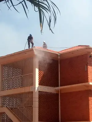 Trusted and Experienced Exterior Cleaning Services.