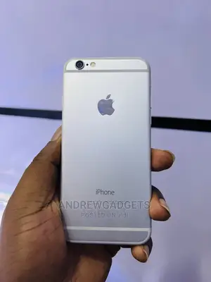 Apple iPhone 6 16 GB Silver