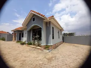 Furnished 4bdrm House in Kyanja, Central Division for Sale