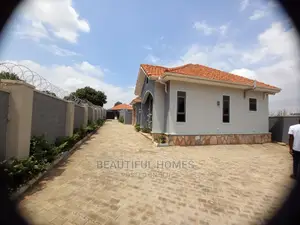 Furnished 4bdrm Bungalow in Kyanja, Central Division for Sale