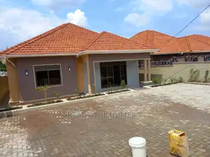 Furnished 4bdrm Maisonette in Kyanja Executive, Central Division