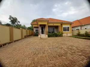 Furnished 4bdrm House in Kira for Sale