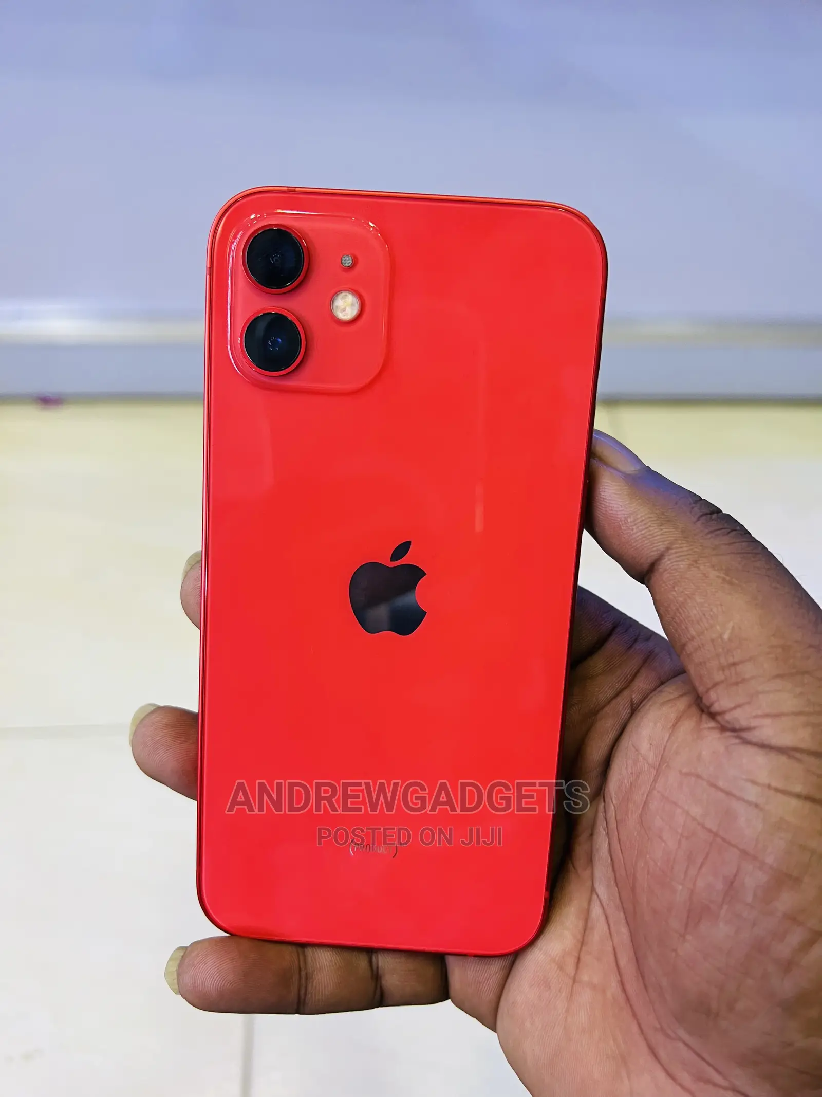 Apple iPhone 12 64 GB Red