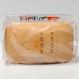 Light Up Dark Spots Correcting Whitening Soap With Vitamin C