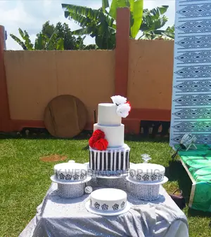 Affordable Beautiful Cakes