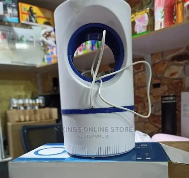 Photocatalysis Suction Type Mosquito Killer