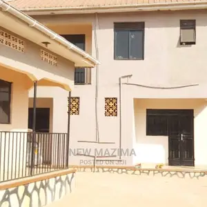 5bdrm House in Zana Town, Central Division for Sale