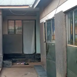 4bdrm House in Makindye Boston, Central Division for Sale