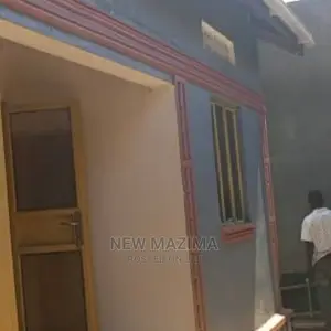 2bdrm House in Salaama Munyonyo, Division B for Sale
