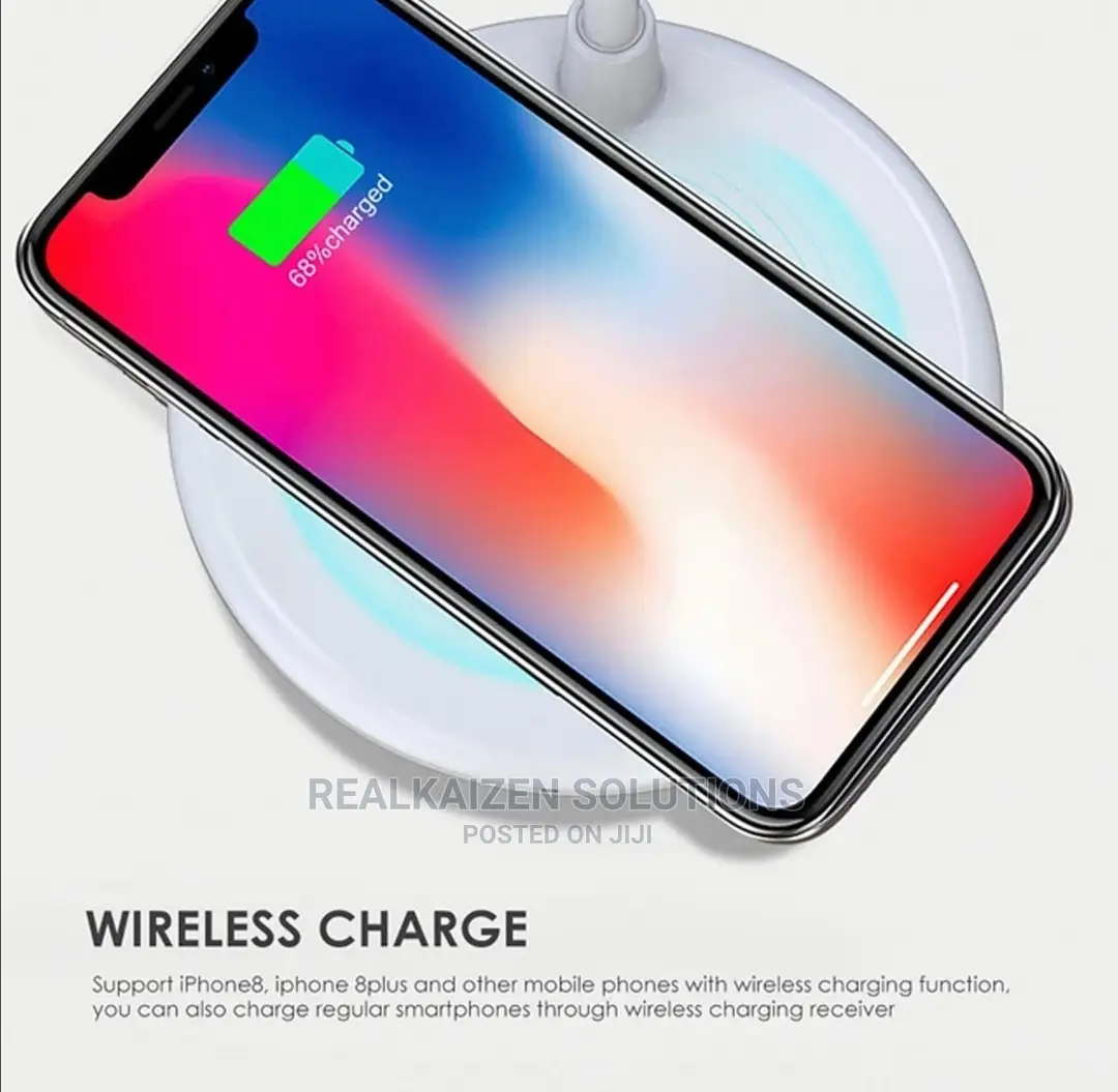 POLAROID Lamp Speaker With Wireless Charging and Bluetooth