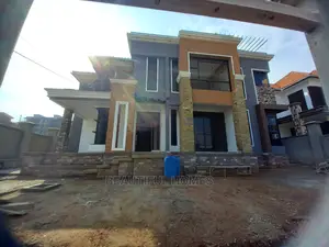 Furnished 5bdrm House in Kyanja, Central Division for Sale