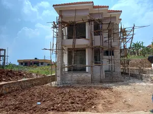 Furnished 4bdrm Duplex in Kira Mamerito Road, Central Division